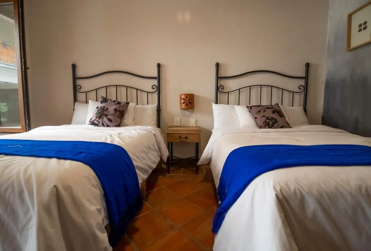 Puerta San Pedro Hotel Tlaquepaque