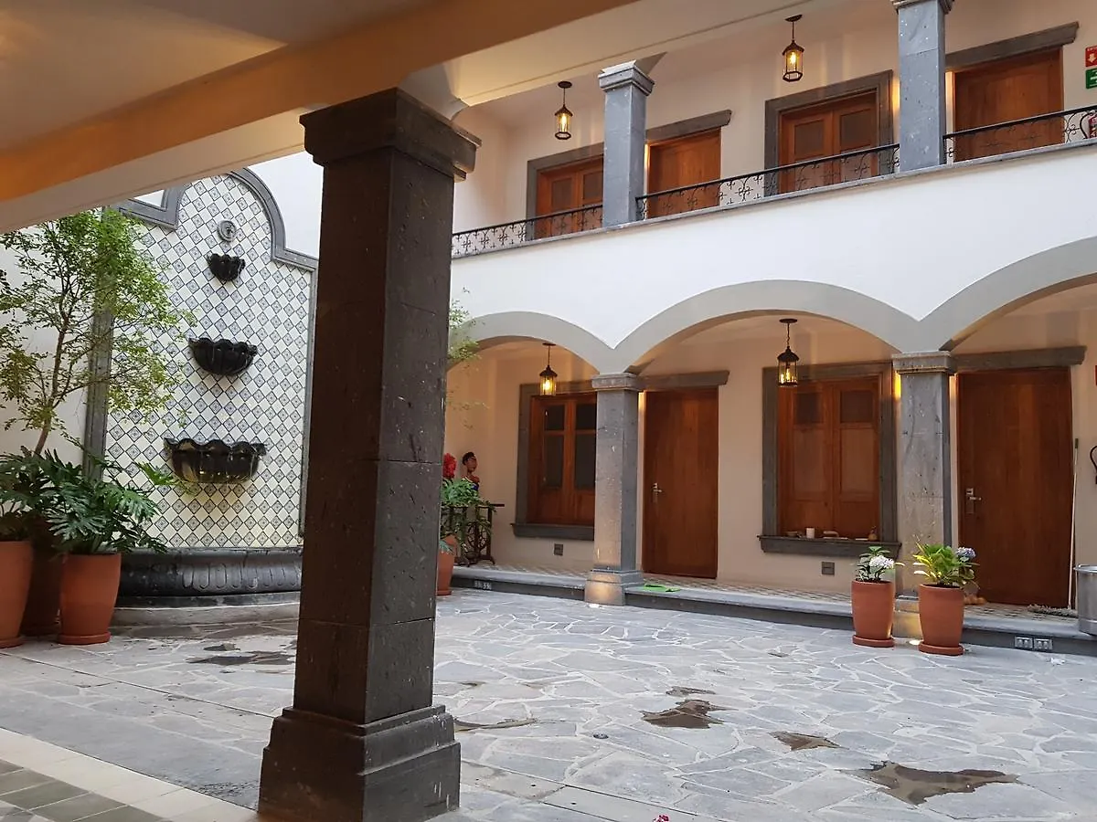 Puerta San Pedro Hotel Tlaquepaque